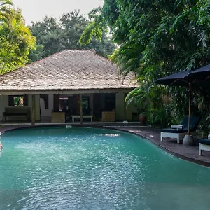 Resor The Gardens