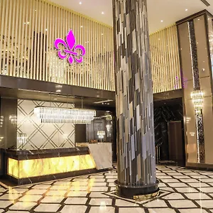 Otel Iris ****